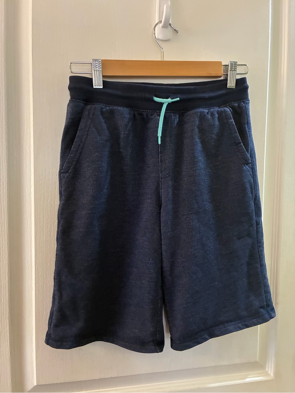 GAP Kids Dark Navy Athletic Shorts with Mint Drawstring. Size XXL